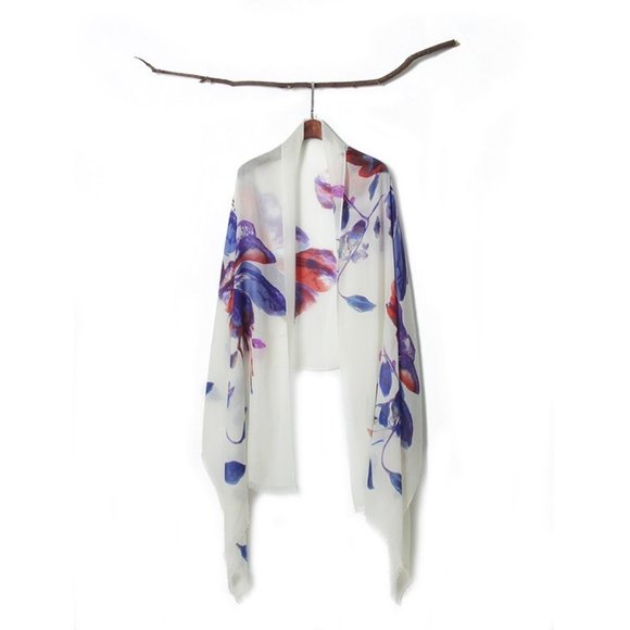 floral white women's cashmere  scarf / shawl - Picture 5 of 5